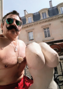 Mes seins m'ont servi de boussole